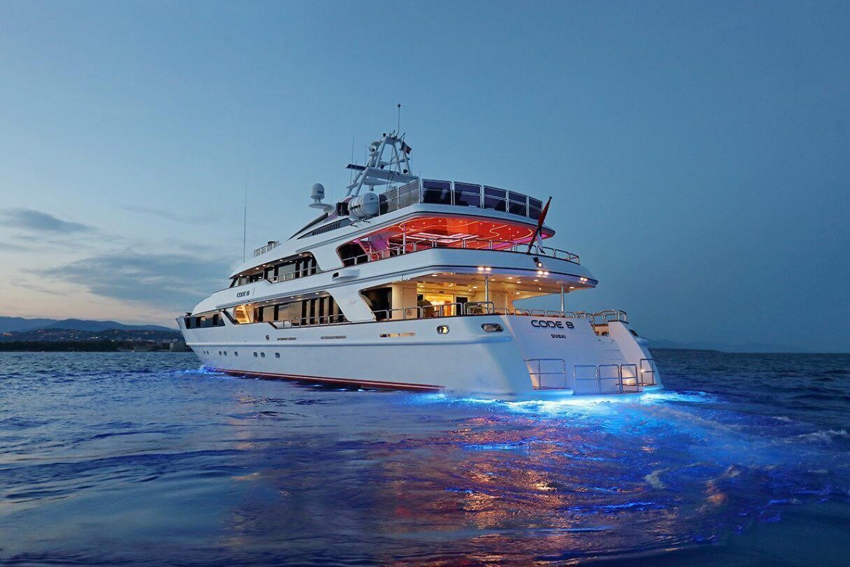 Benetti Code 8, gallery image 4