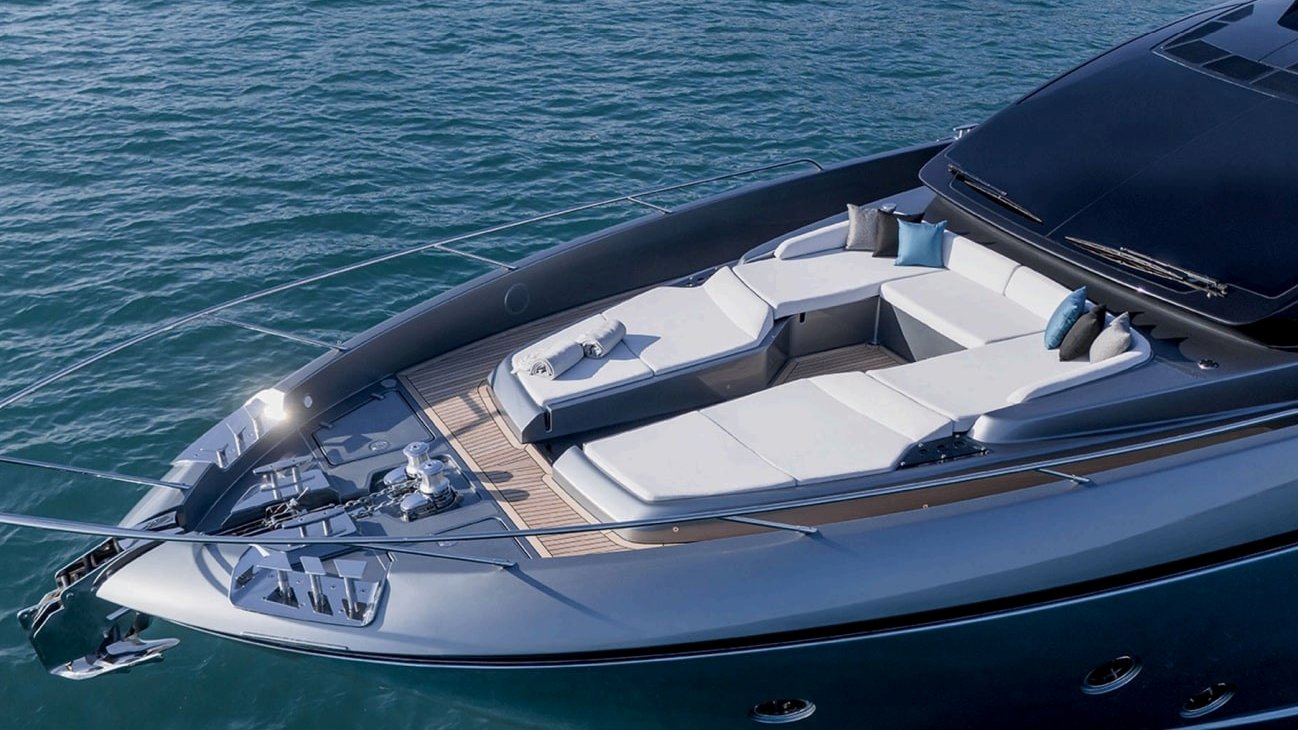 Riva Diva, gallery image 7