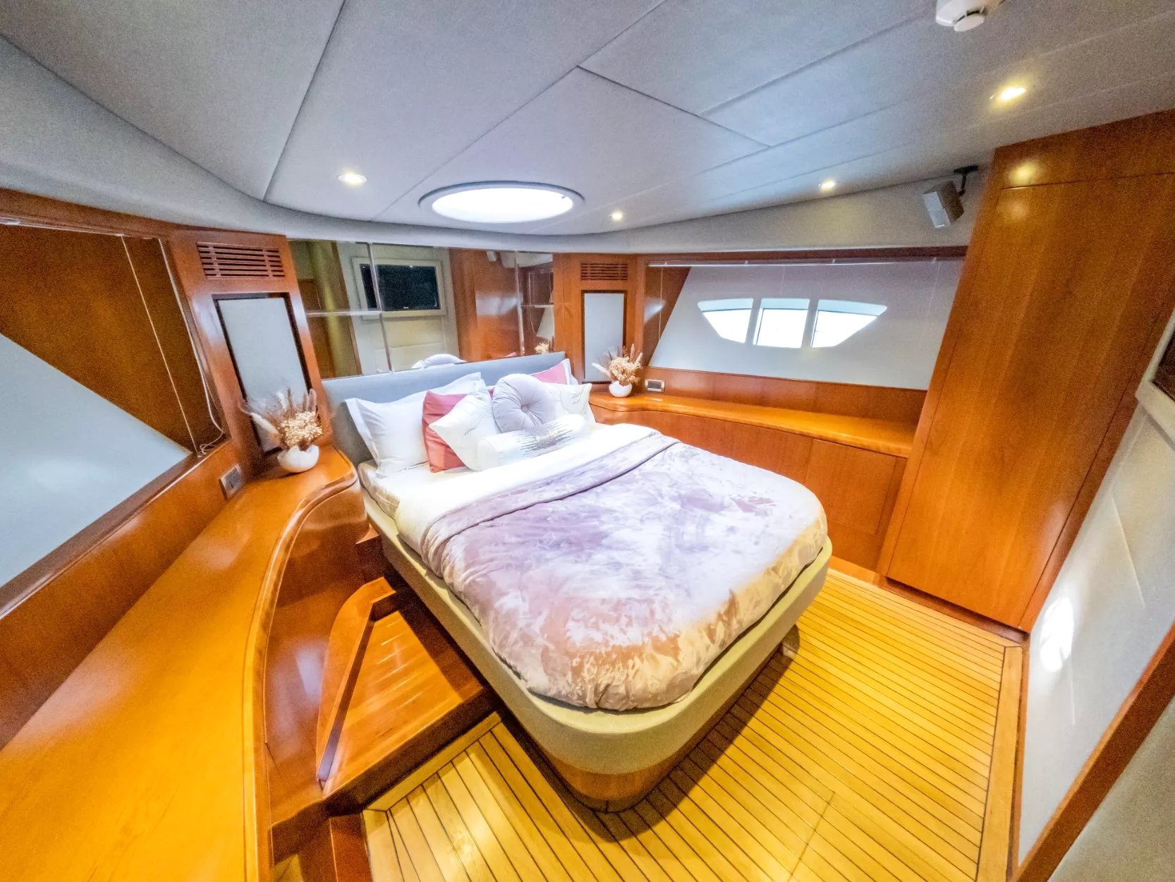 Azimut Lana, gallery image 5