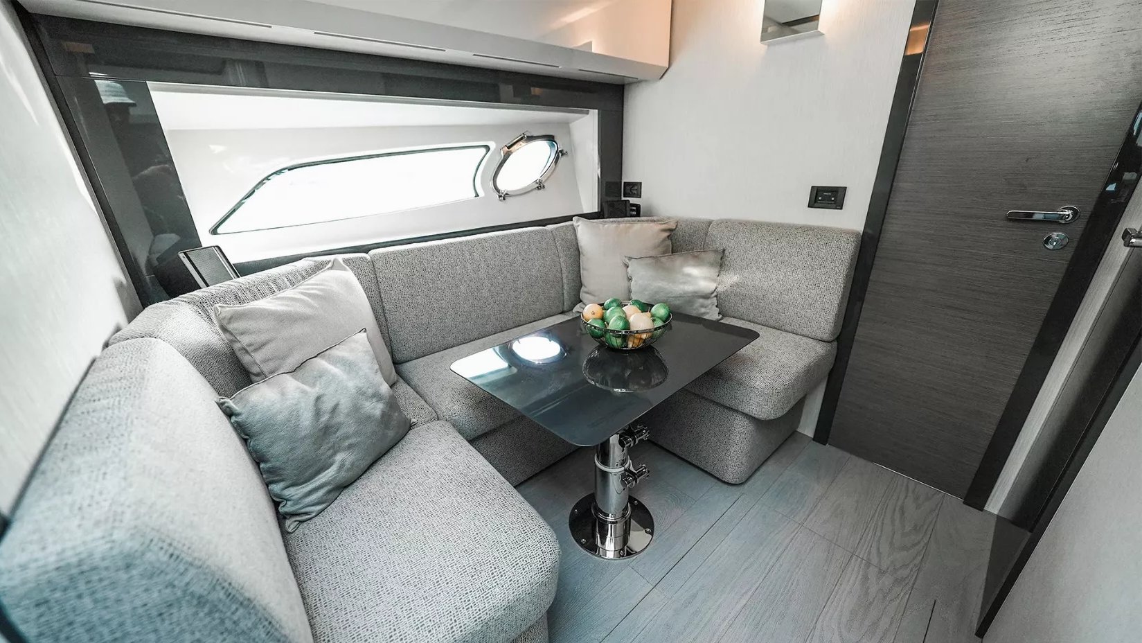 Pershing 5X Shark Grey, gallery image 8