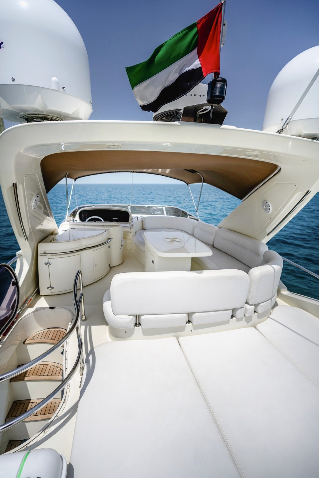 Azimut Lucky Star, gallery image 2