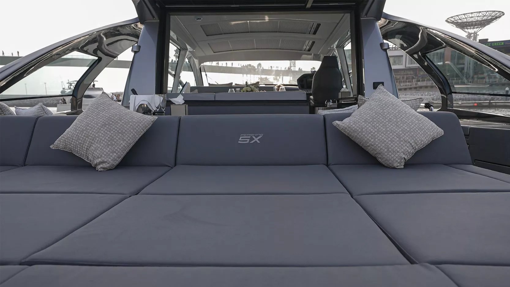 Pershing 5X Shark Grey, gallery image 5