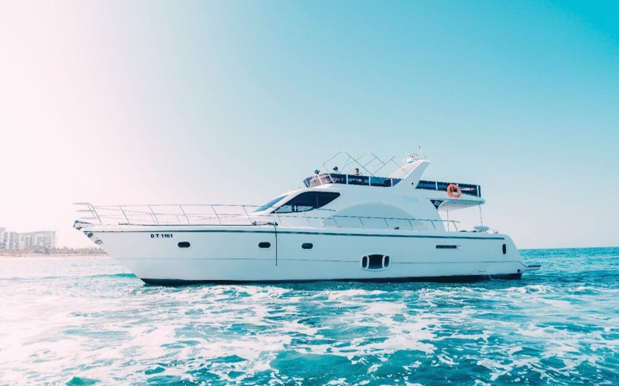 75 ft Dubai Marine Tisck