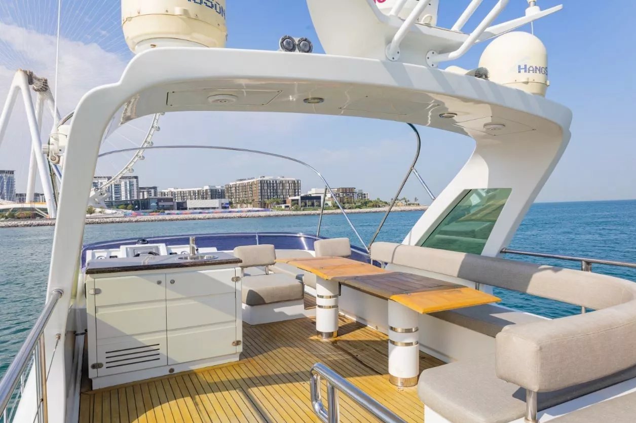 Azimut Lana, gallery image 7