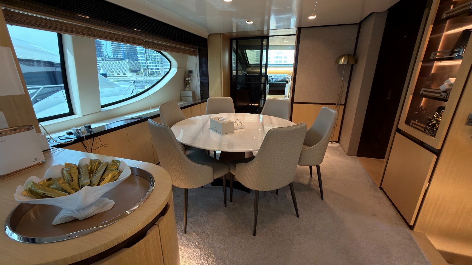 Azimut Satisfaction, gallery image 13