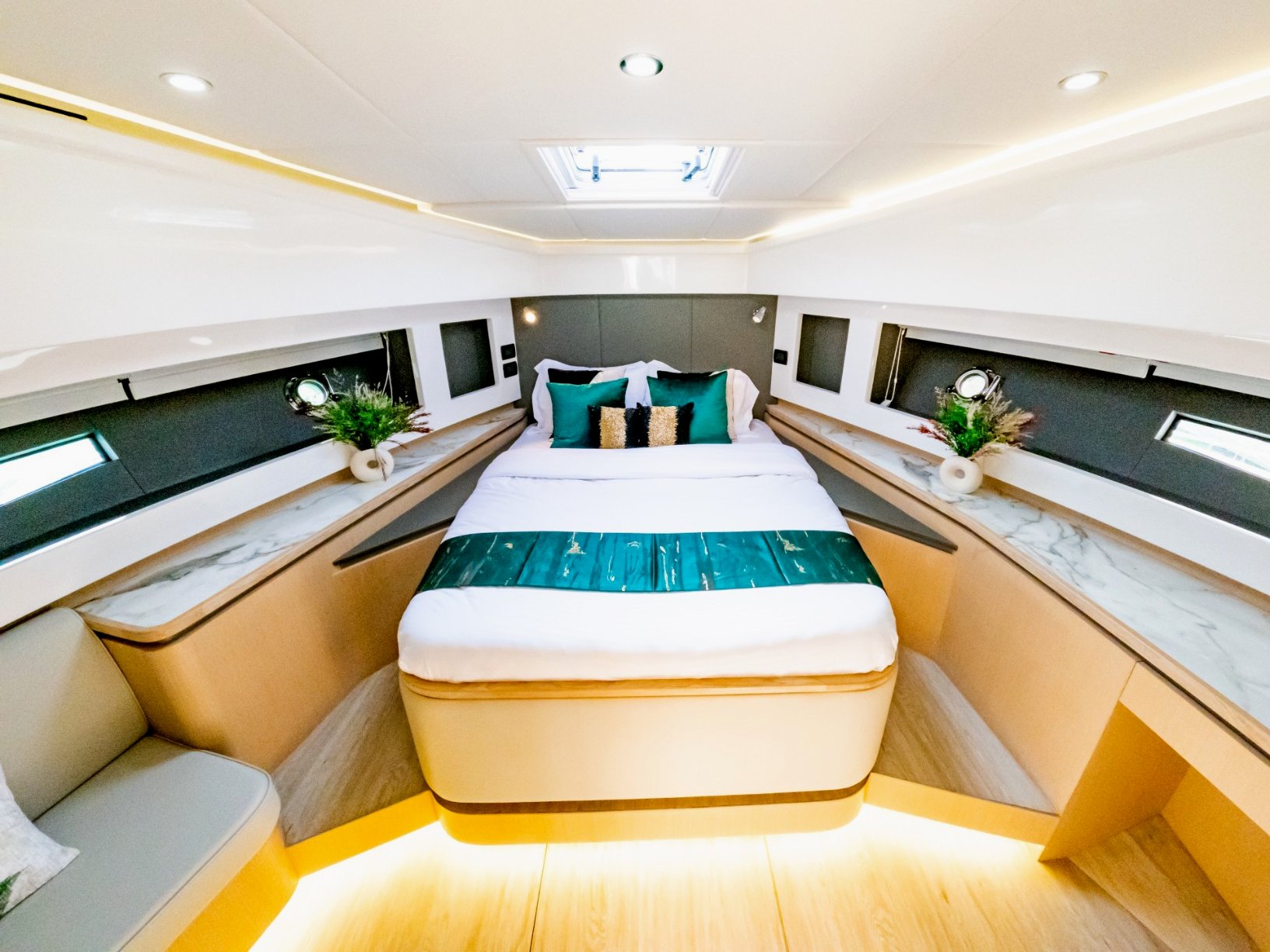 Sky Walker Uno, gallery image 2