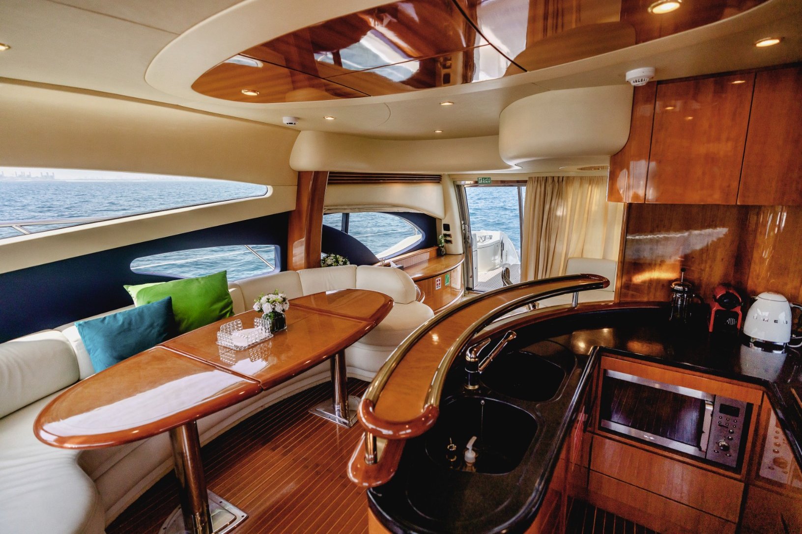 Azimut Lucky Star, gallery image 8