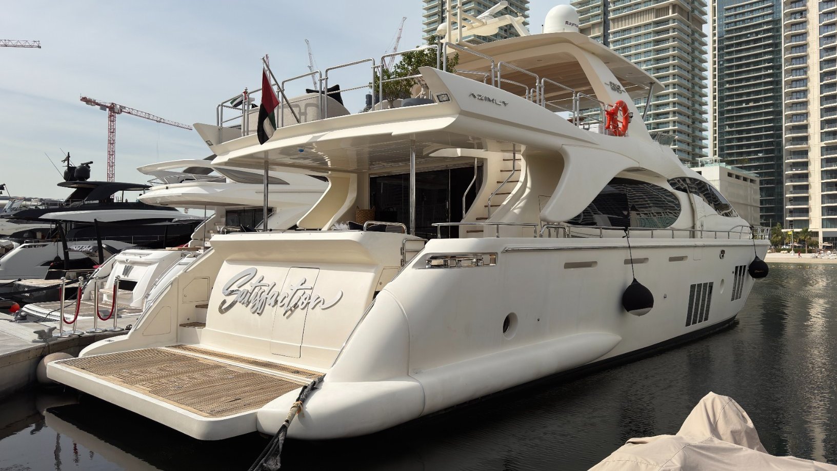 Azimut Satisfaction, gallery image 10