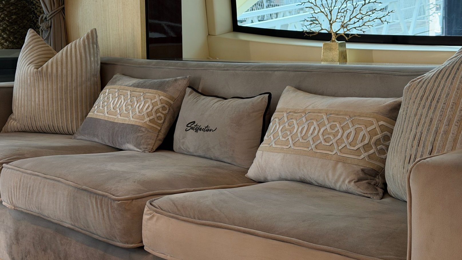 Azimut Satisfaction, gallery image 7