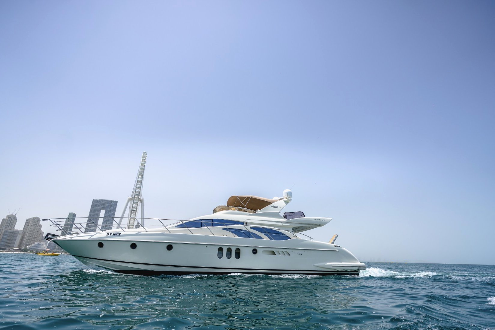 Azimut Lucky Star, gallery image 3