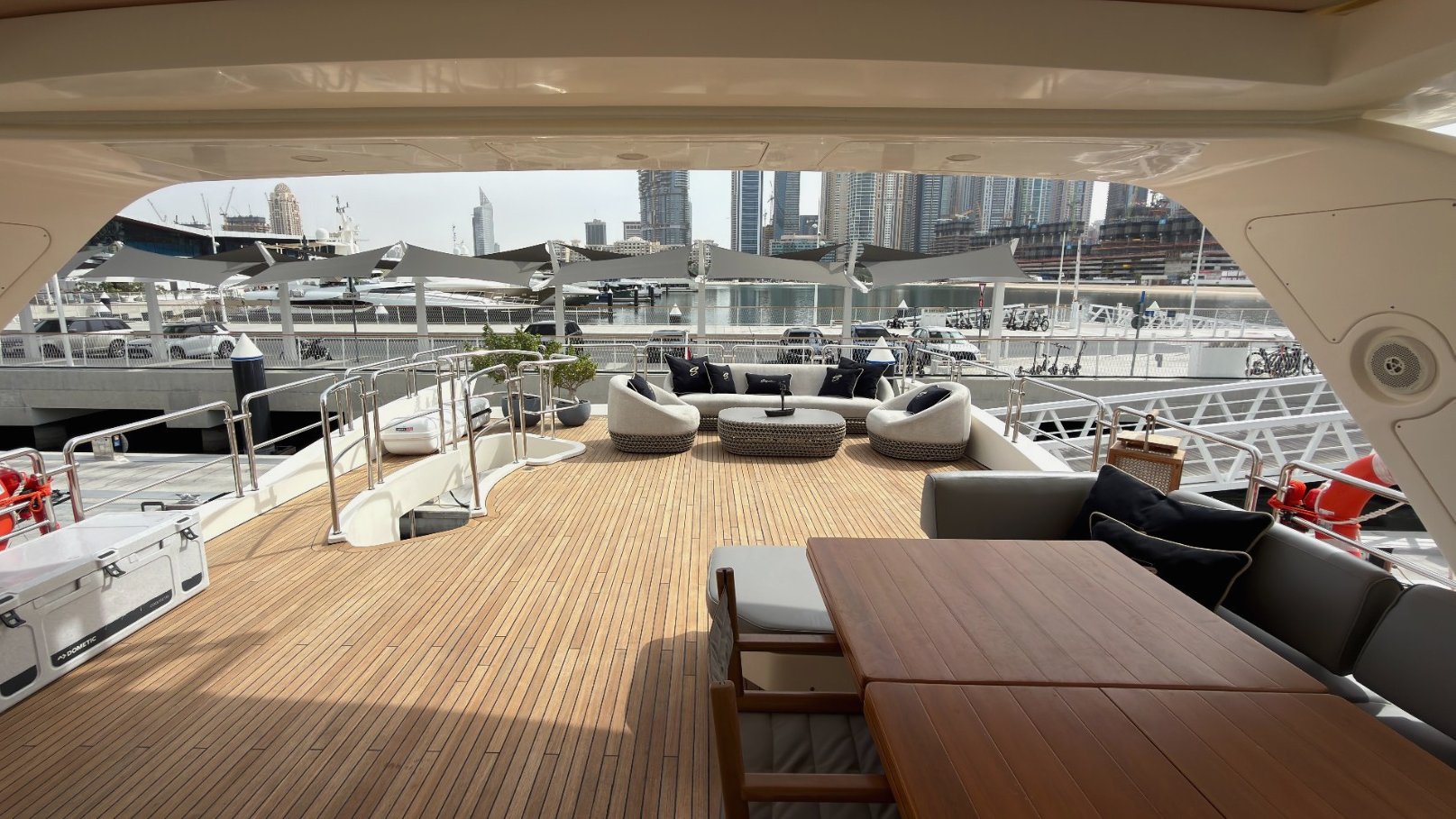 Azimut Satisfaction, gallery image 8