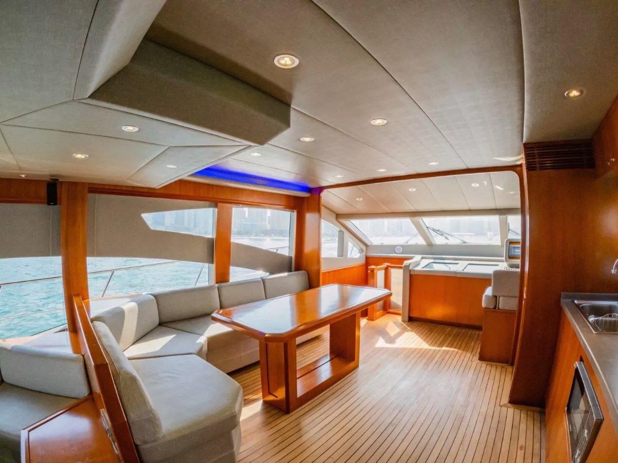 Azimut Lana, gallery image 3